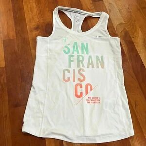 (5)Nike  athletic tank